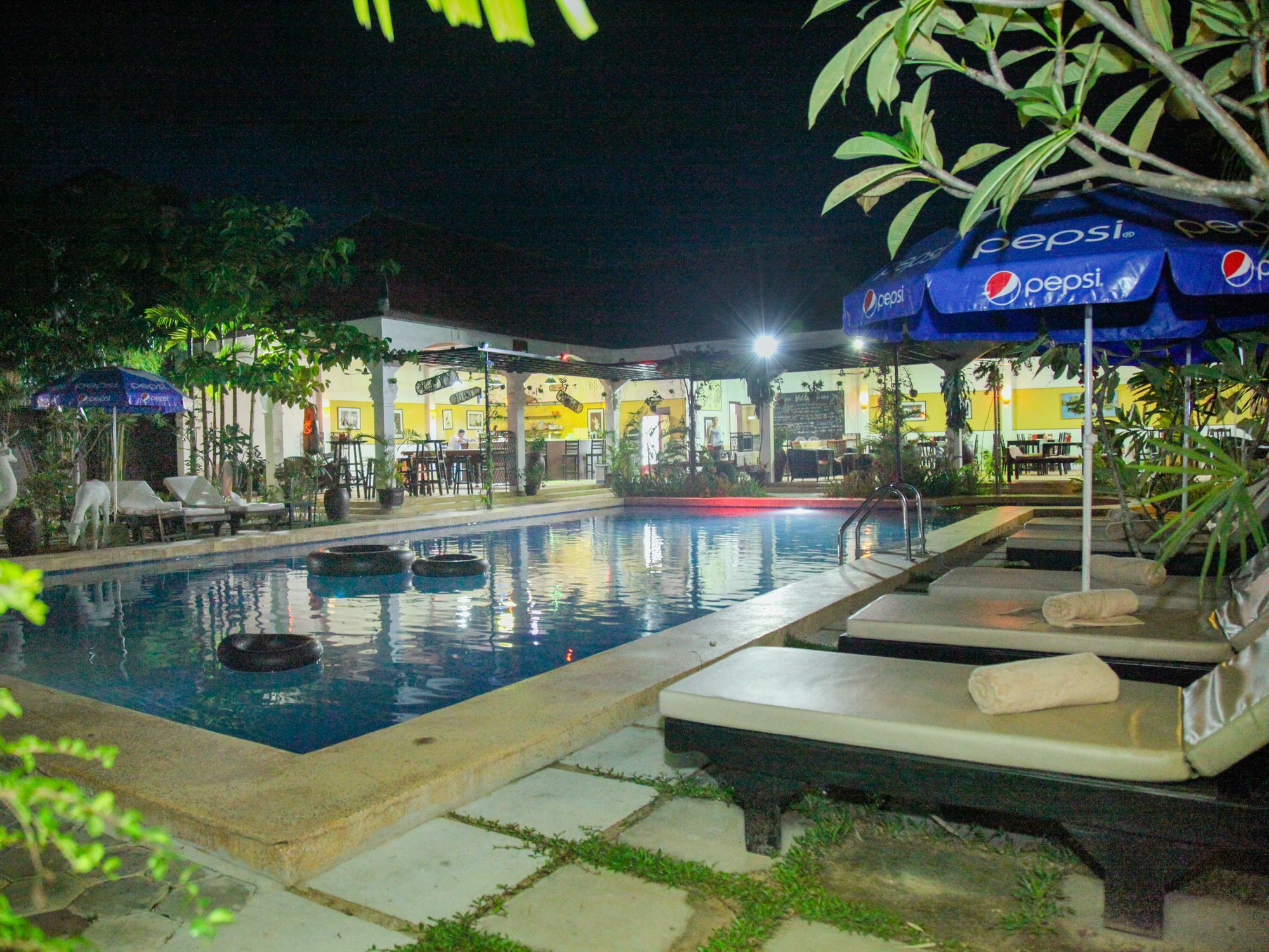 Lotus Lodge Σιέμ Ρέαπ Εξωτερικό φωτογραφία
